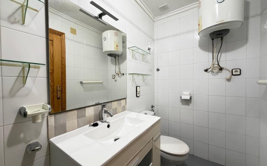 Herverkoop - Apartment -
Torrevieja - Playa del Cura