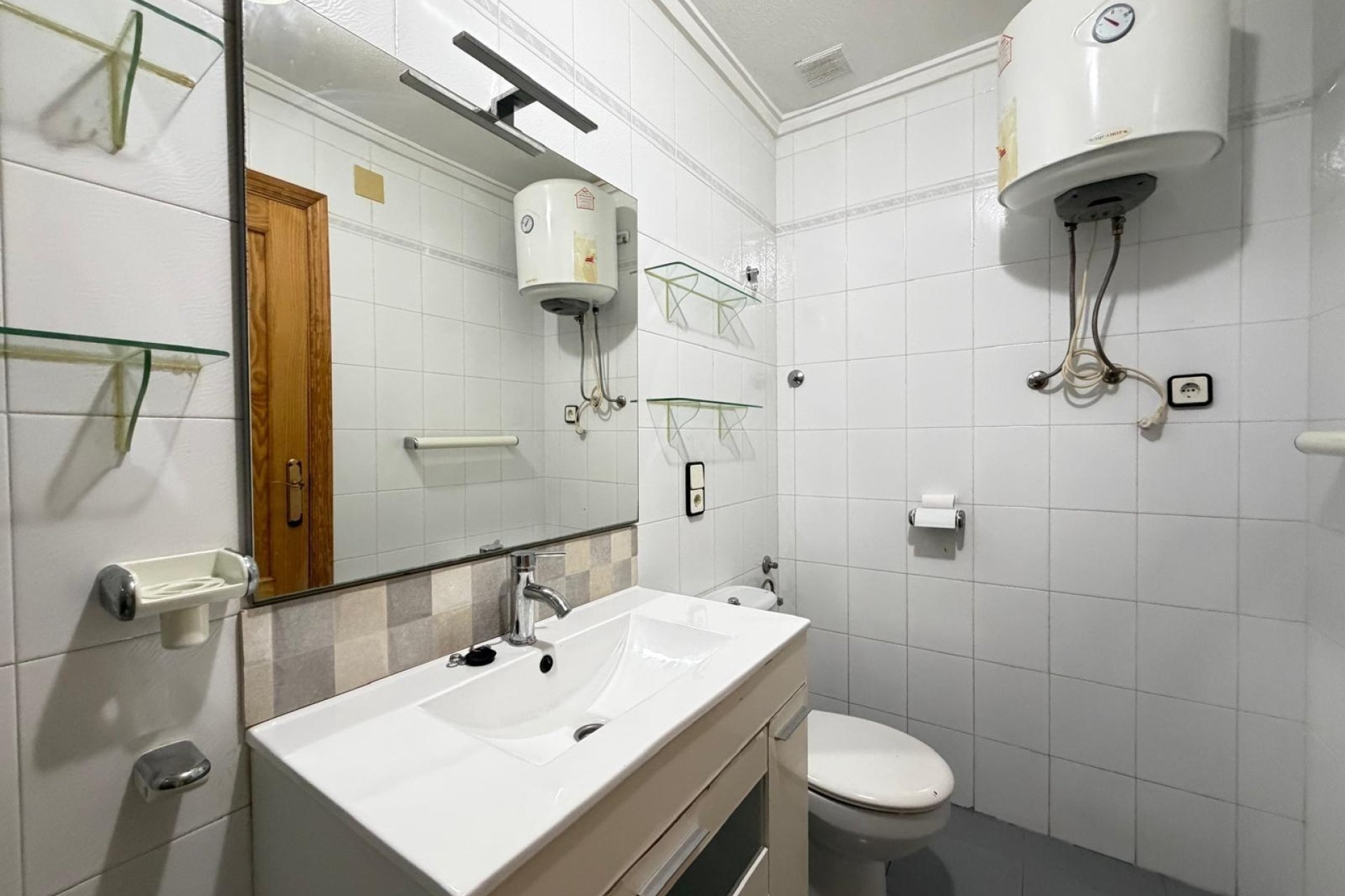 Herverkoop - Apartment -
Torrevieja - Playa del Cura