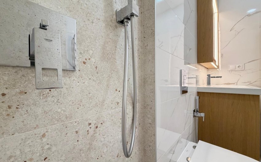 Herverkoop - Apartment -
Torrevieja - Playa del Cura