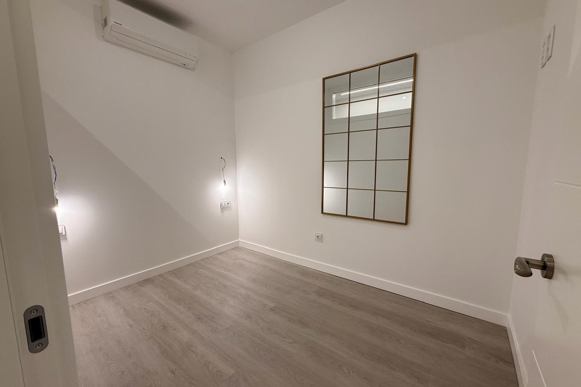 Herverkoop - Apartment -
Torrevieja - Playa del Cura