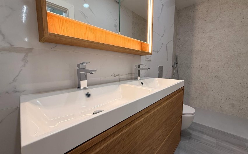 Herverkoop - Apartment -
Torrevieja - Playa del Cura