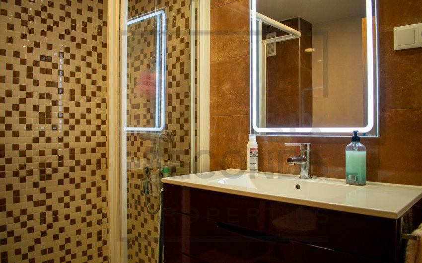 Herverkoop - Apartment -
Torrevieja - Playa del Cura