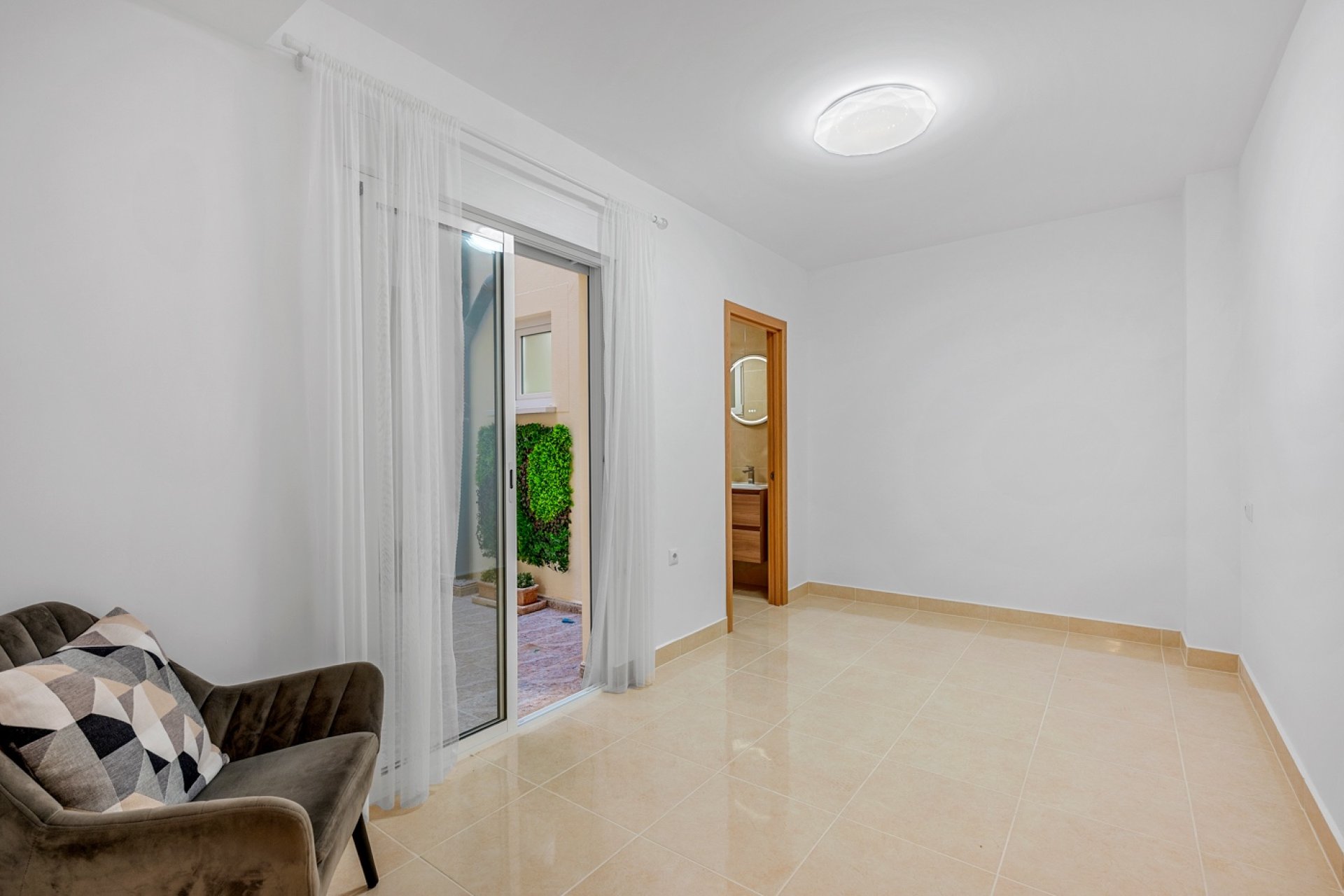Herverkoop - Apartment -
Torrevieja - Playa del Cura