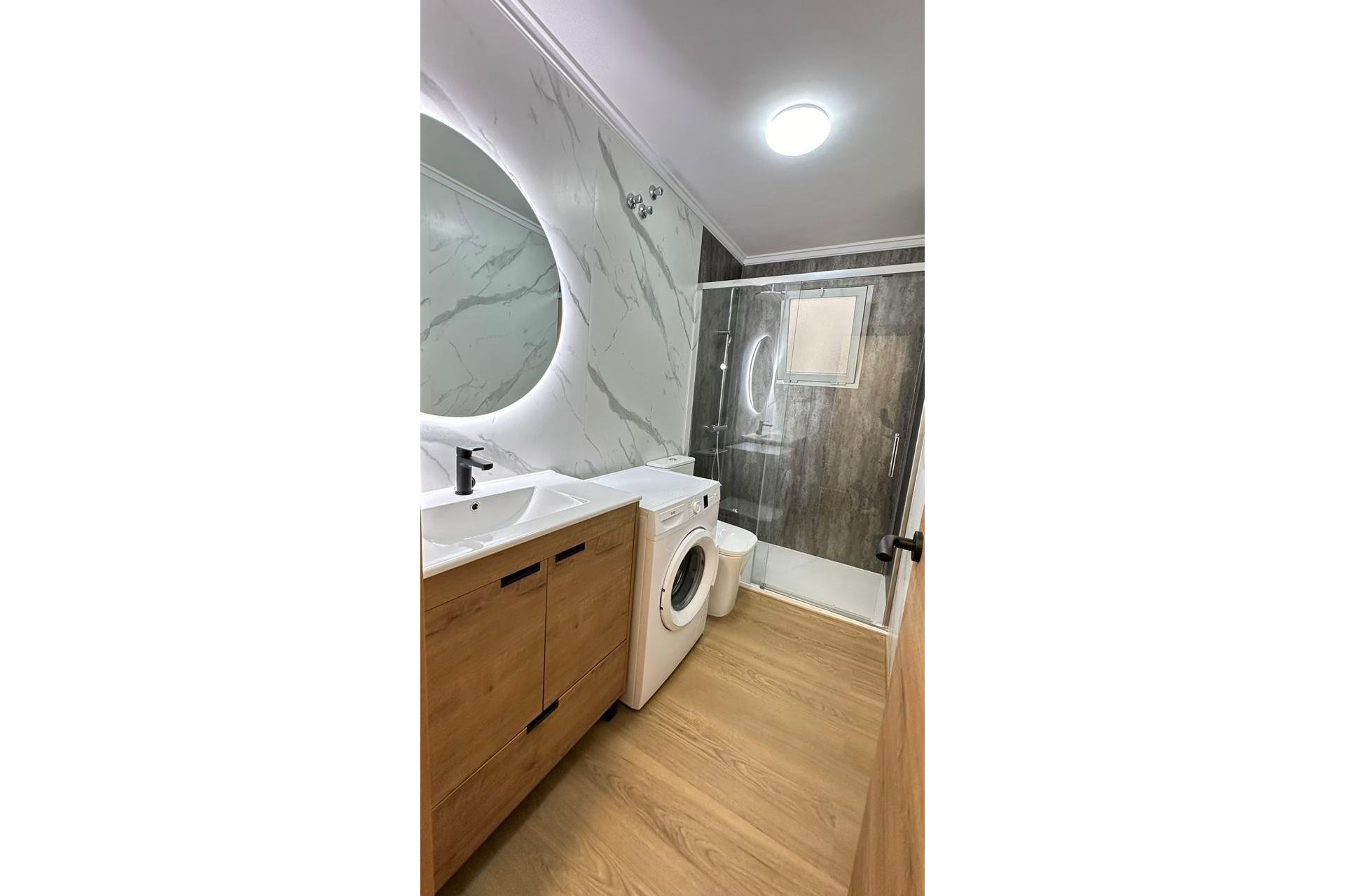 Herverkoop - Apartment -
Torrevieja - Playa del Cura