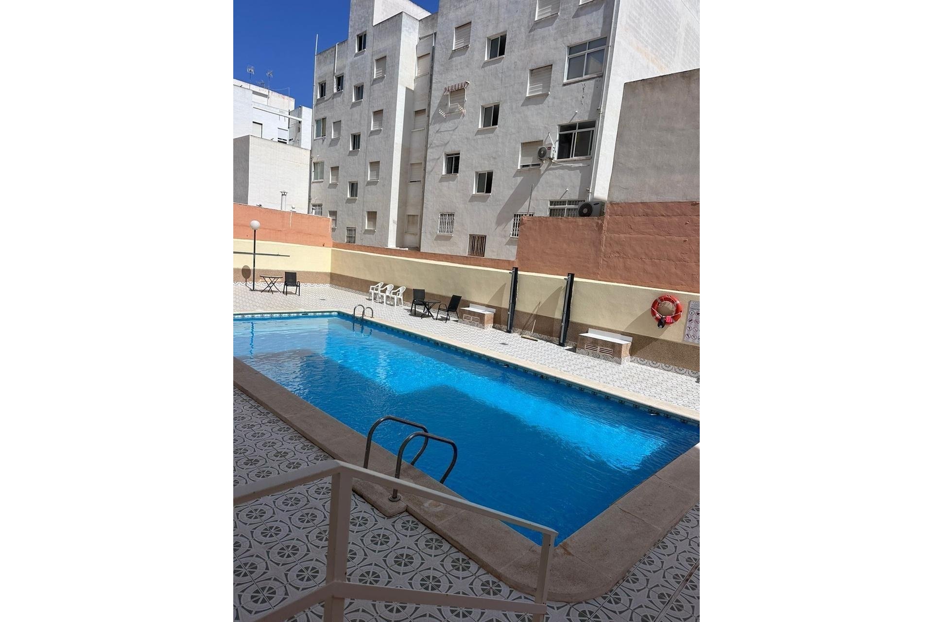 Herverkoop - Apartment -
Torrevieja - Playa del Cura
