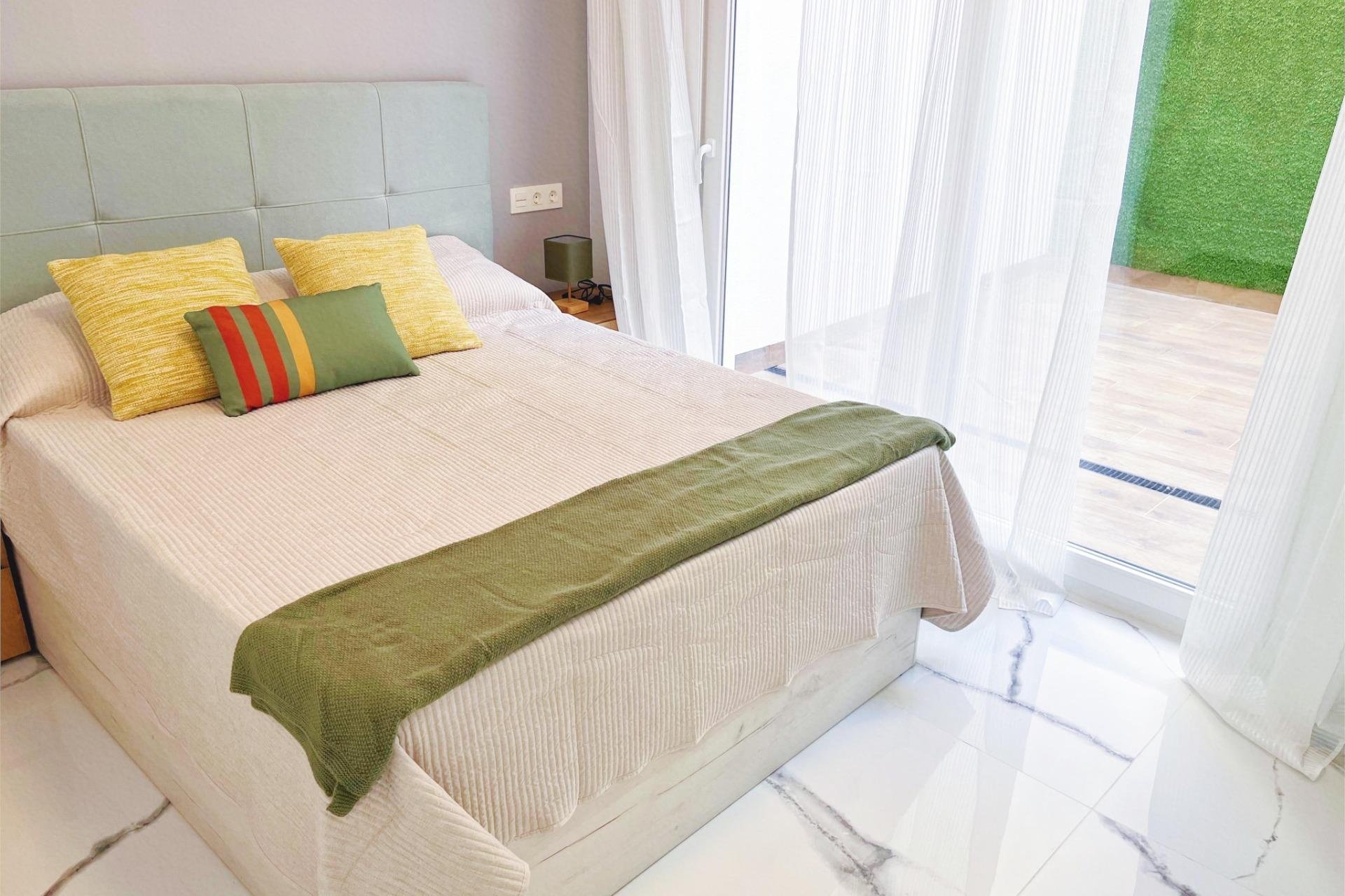 Herverkoop - Apartment -
Torrevieja - Playa del Cura
