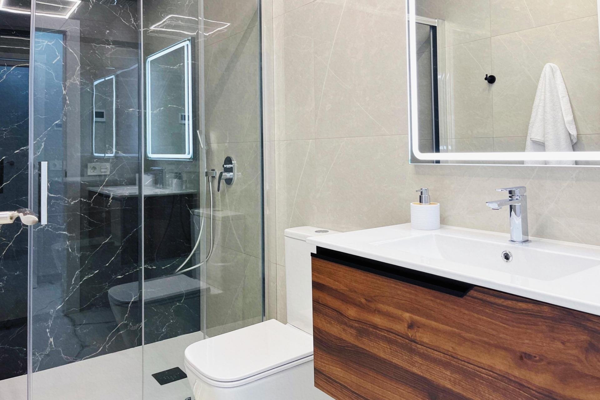 Herverkoop - Apartment -
Torrevieja - Playa del Cura