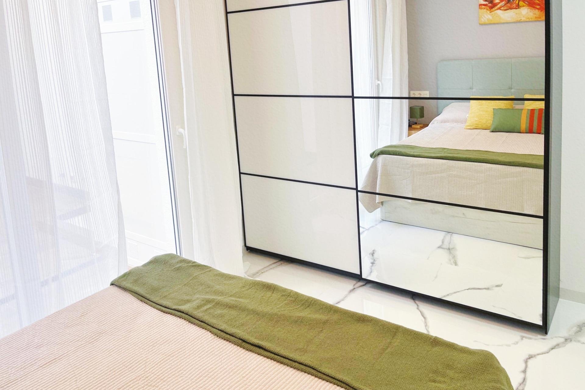 Herverkoop - Apartment -
Torrevieja - Playa del Cura