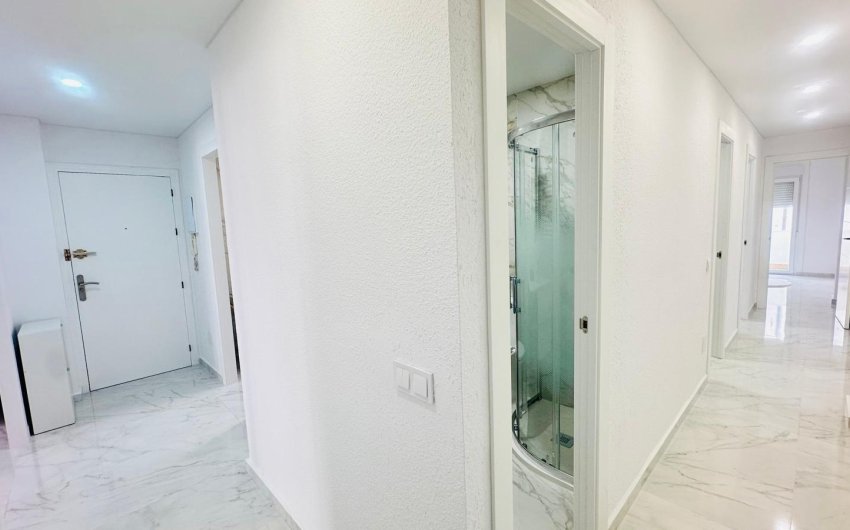 Herverkoop - Apartment -
Torrevieja - Playa del Cura