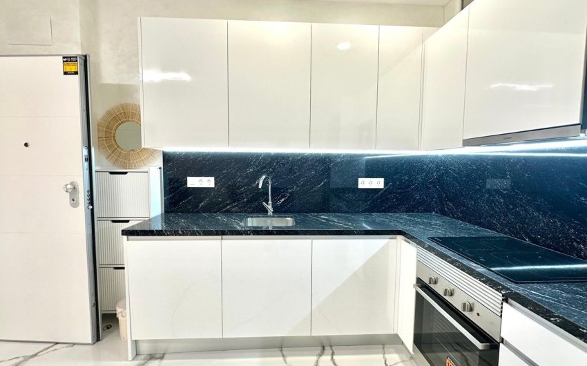 Herverkoop - Apartment -
Torrevieja - Playa del Cura