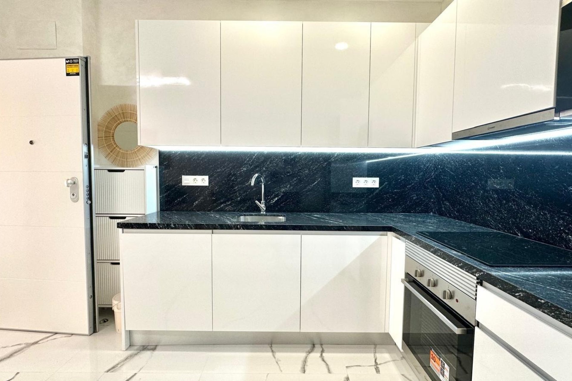 Herverkoop - Apartment -
Torrevieja - Playa del Cura