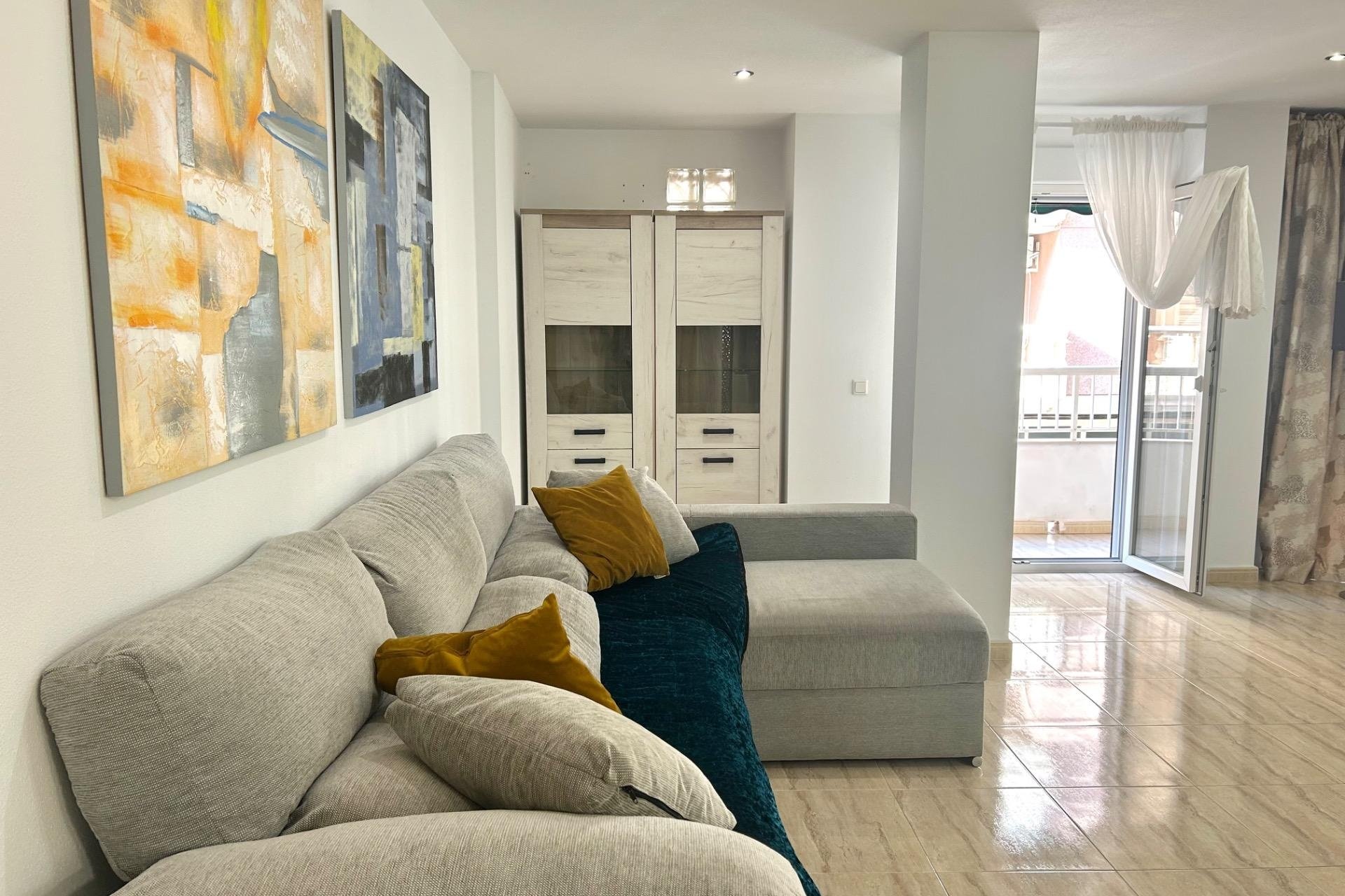 Herverkoop - Apartment -
Torrevieja - Playa del Cura