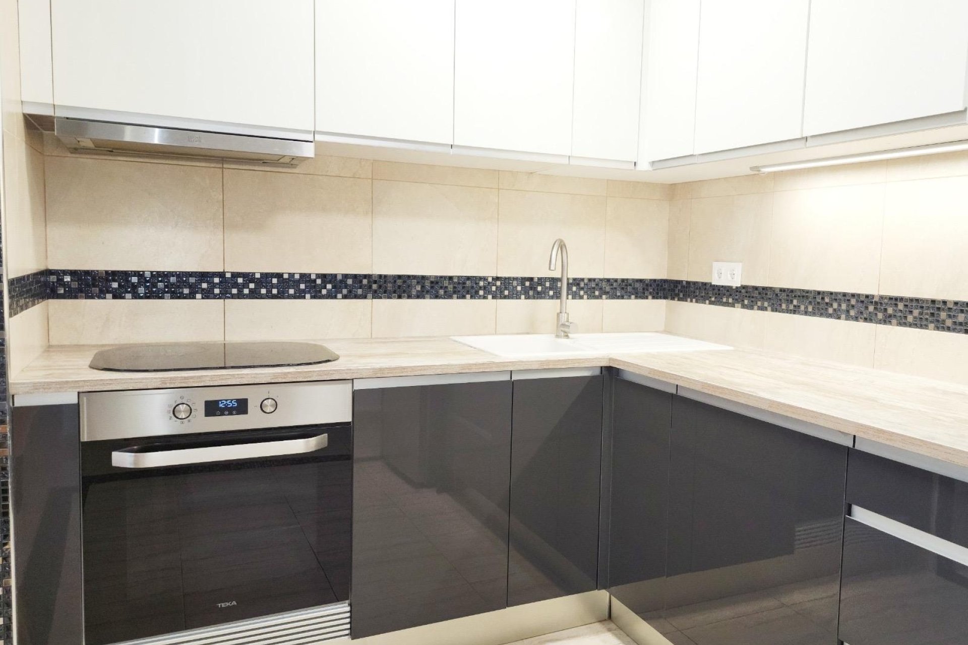 Herverkoop - Apartment -
Torrevieja - Playa del Cura