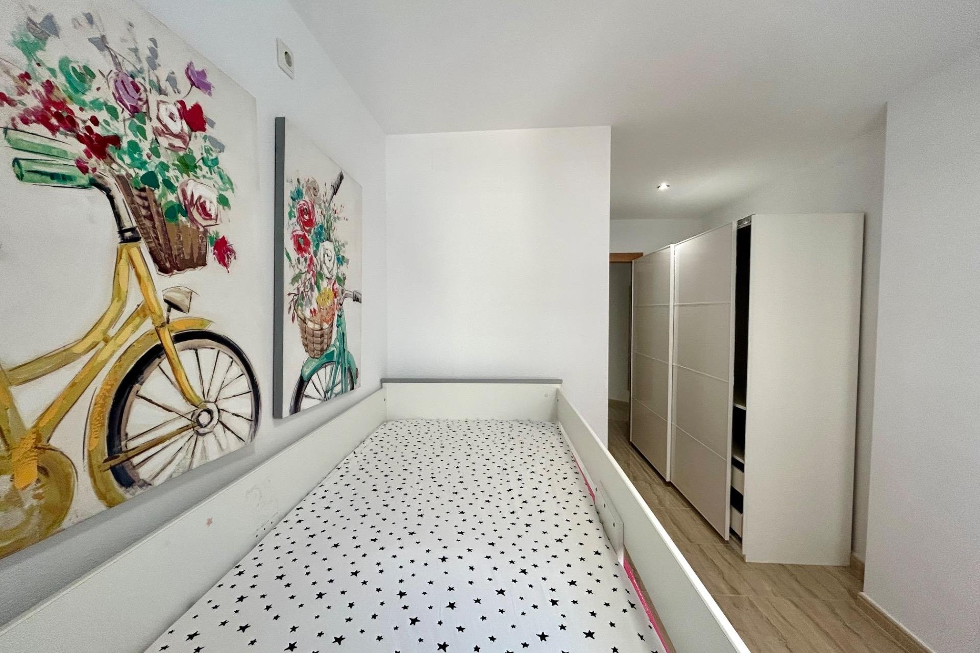 Herverkoop - Apartment -
Torrevieja - Playa del Cura