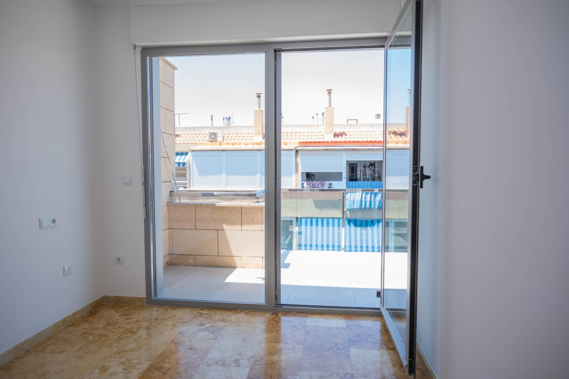 Herverkoop - Apartment -
Torrevieja - Playa del Cura