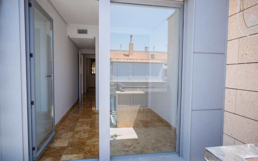 Herverkoop - Apartment -
Torrevieja - Playa del Cura