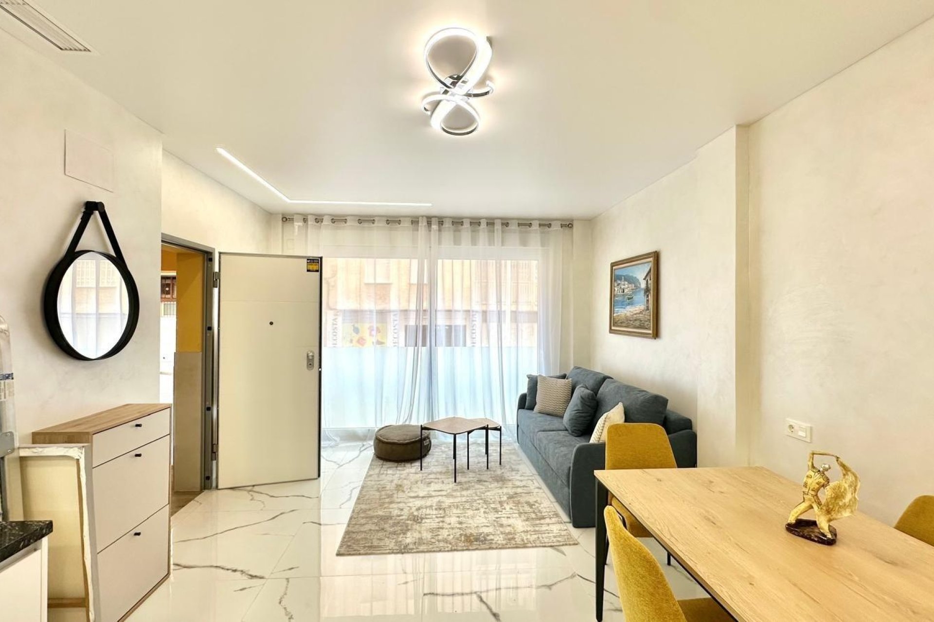Herverkoop - Apartment -
Torrevieja - Playa del Cura
