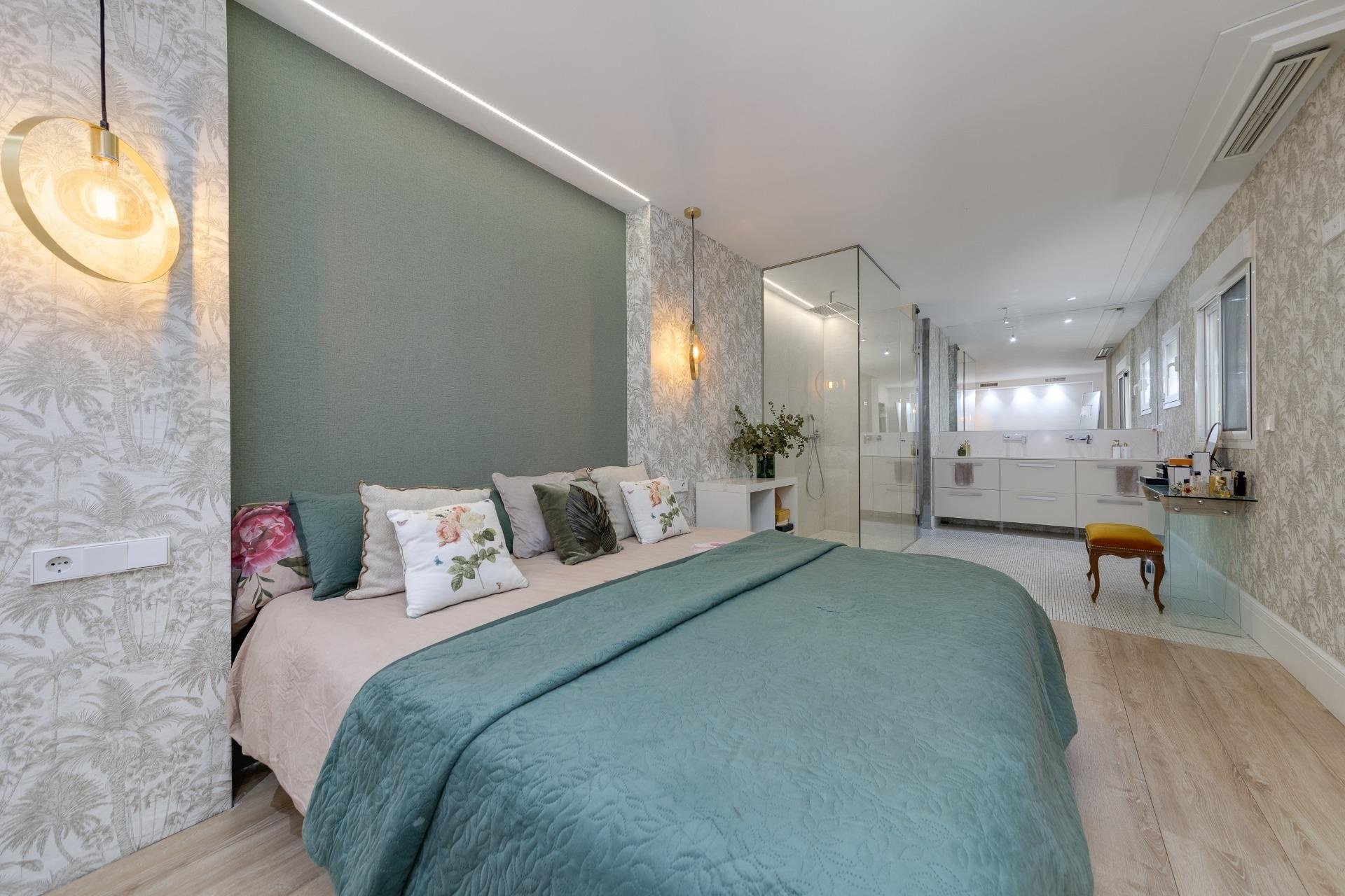 Herverkoop - Apartment -
Torrevieja - Playa del Cura