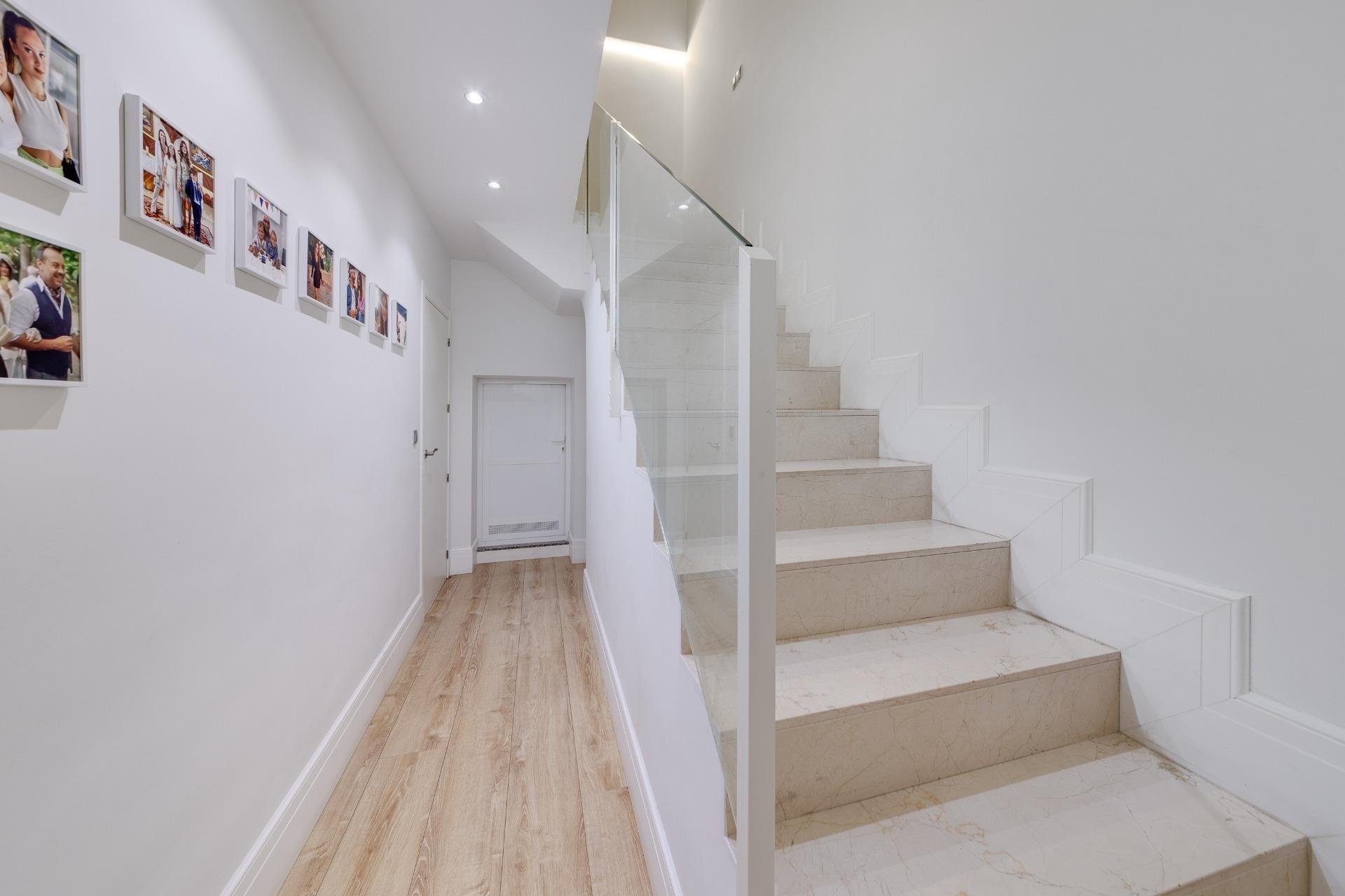 Herverkoop - Apartment -
Torrevieja - Playa del Cura