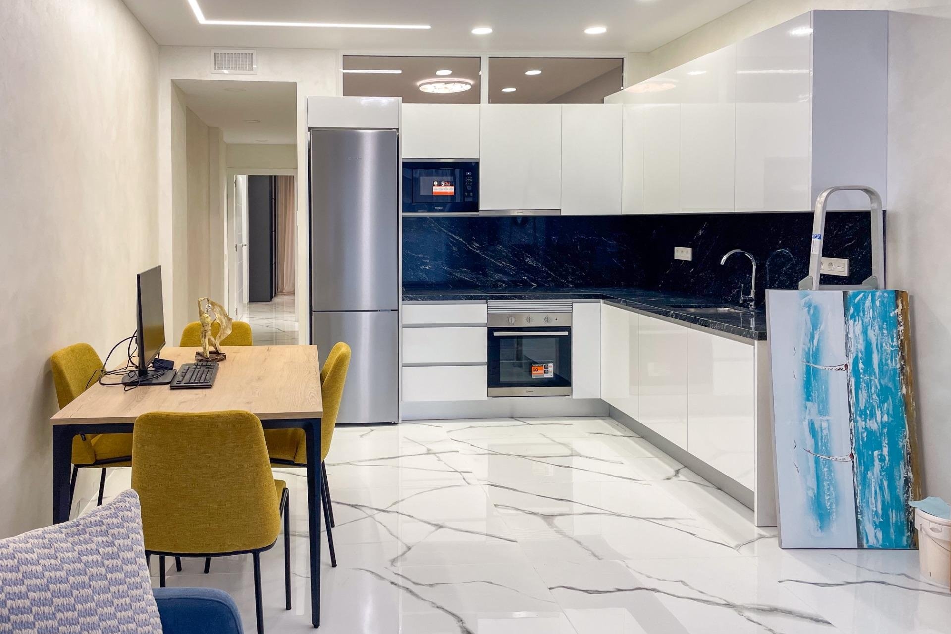 Herverkoop - Apartment -
Torrevieja - Playa del Cura