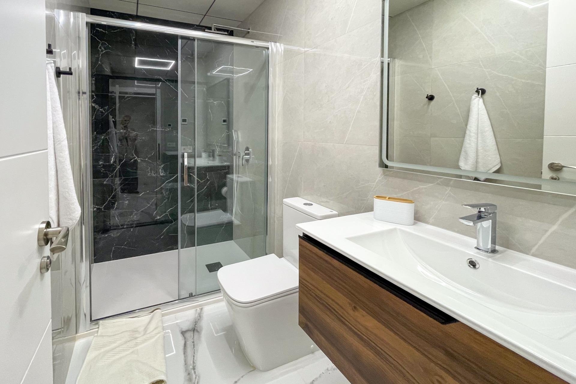 Herverkoop - Apartment -
Torrevieja - Playa del Cura