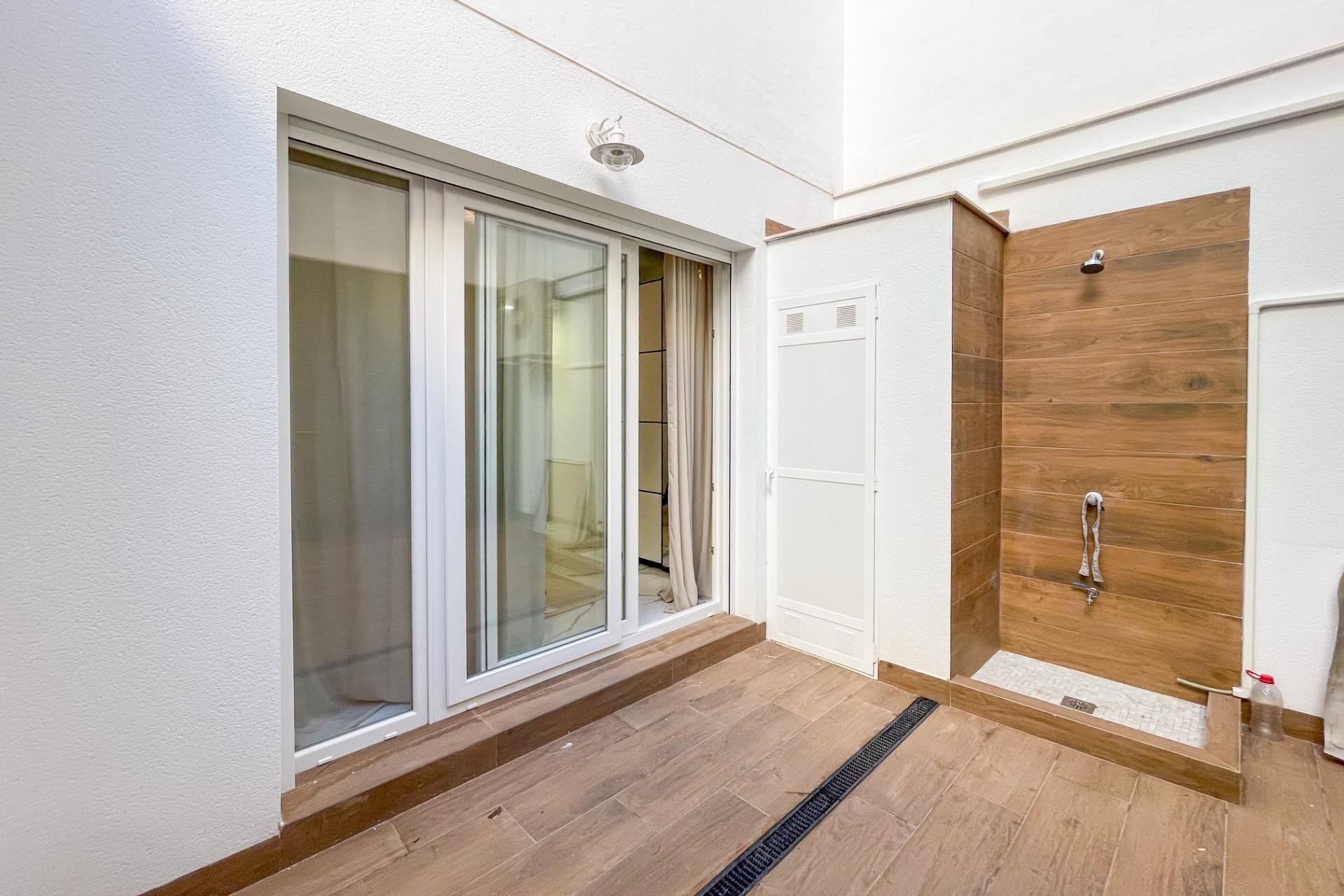 Herverkoop - Apartment -
Torrevieja - Playa del Cura