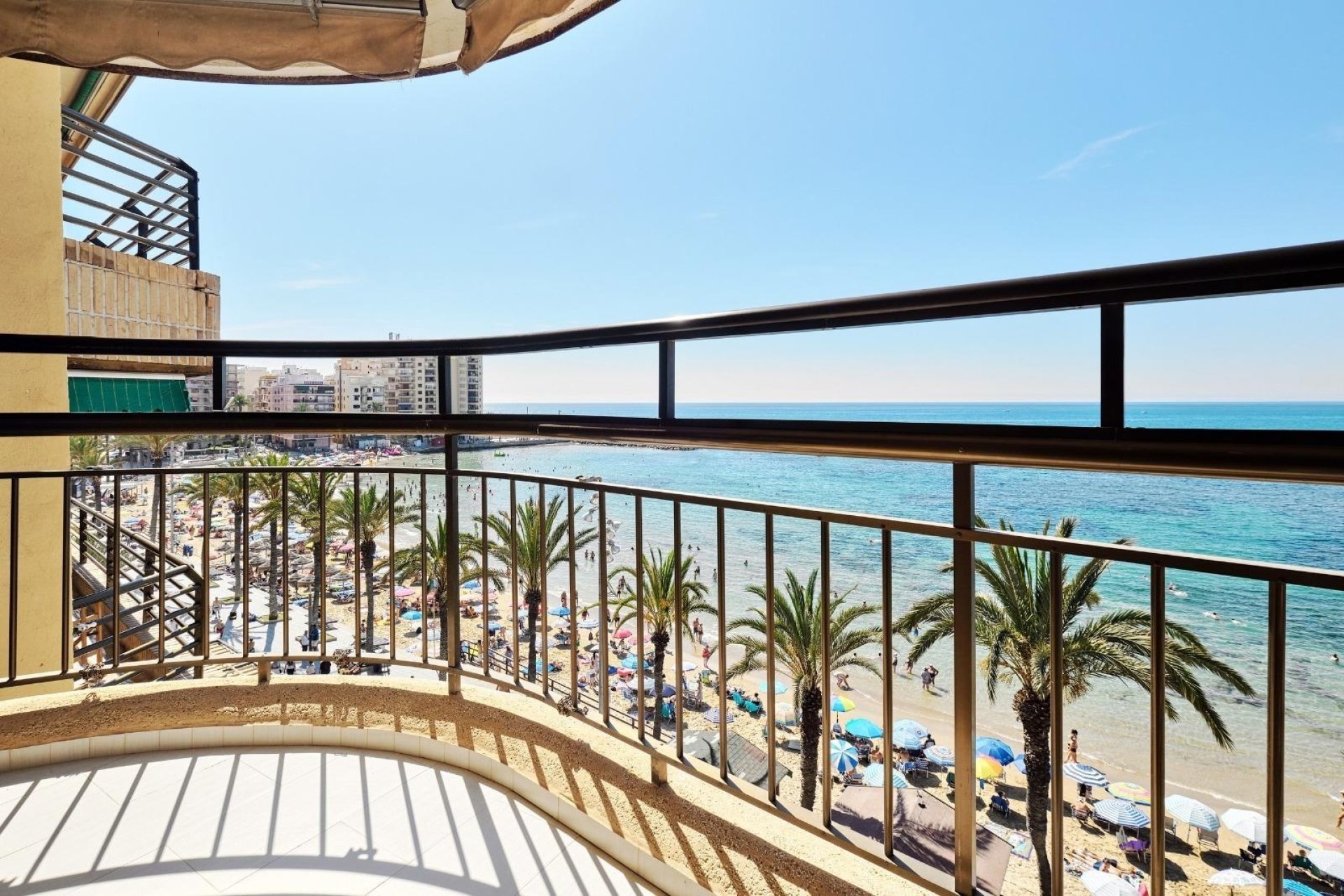 Herverkoop - Apartment -
Torrevieja - Playa del Cura