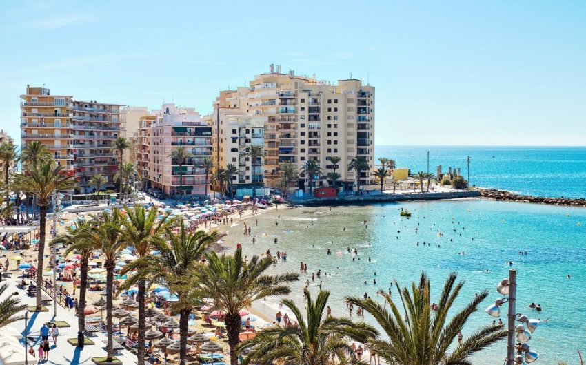Herverkoop - Apartment -
Torrevieja - Playa del Cura