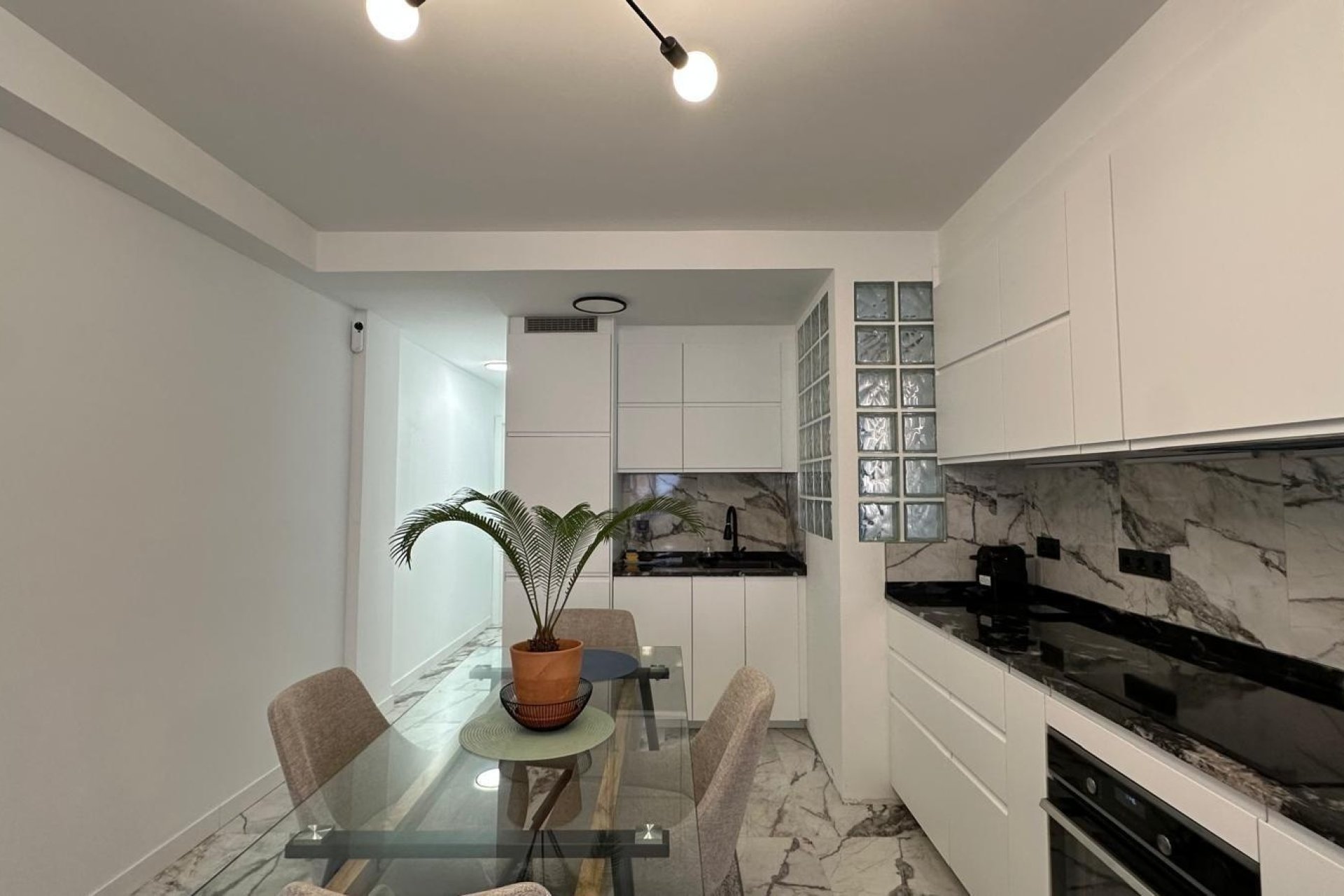 Herverkoop - Apartment -
Torrevieja - Playa del Cura