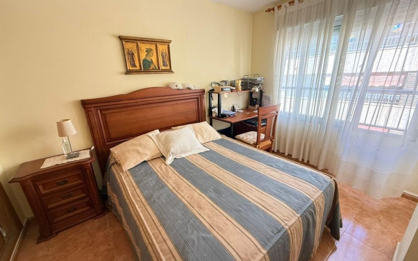 Herverkoop - Apartment -
Torrevieja - Playa del Cura