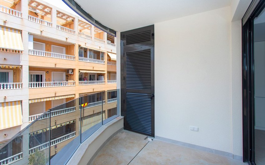 Herverkoop - Apartment -
Torrevieja - Playa del Cura