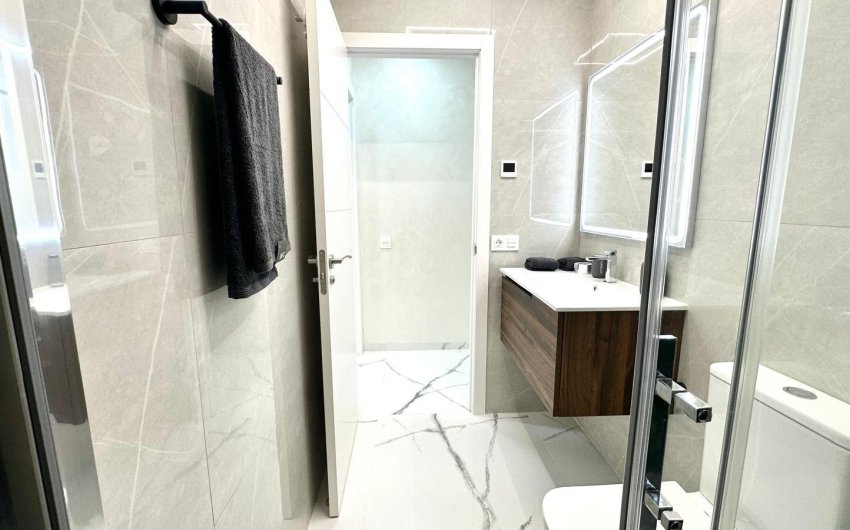 Herverkoop - Apartment -
Torrevieja - Playa del Cura