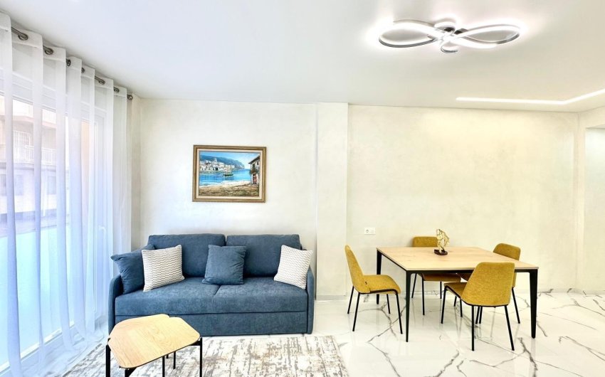 Herverkoop - Apartment -
Torrevieja - Playa del Cura