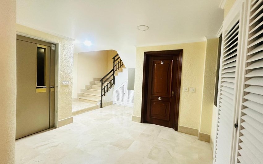 Herverkoop - Apartment -
Torrevieja - Playa del Cura