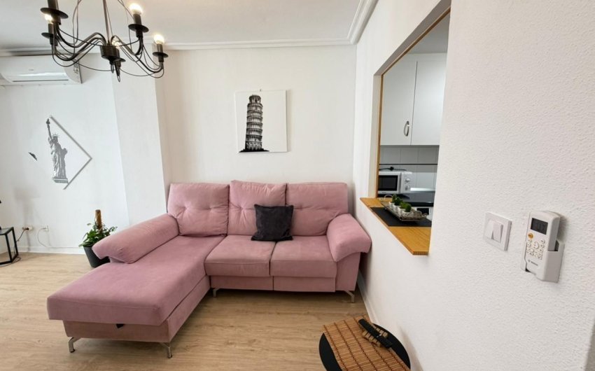 Herverkoop - Apartment -
Torrevieja - Playa del Cura