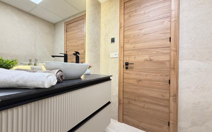 Herverkoop - Apartment -
Torrevieja - Playa del Cura