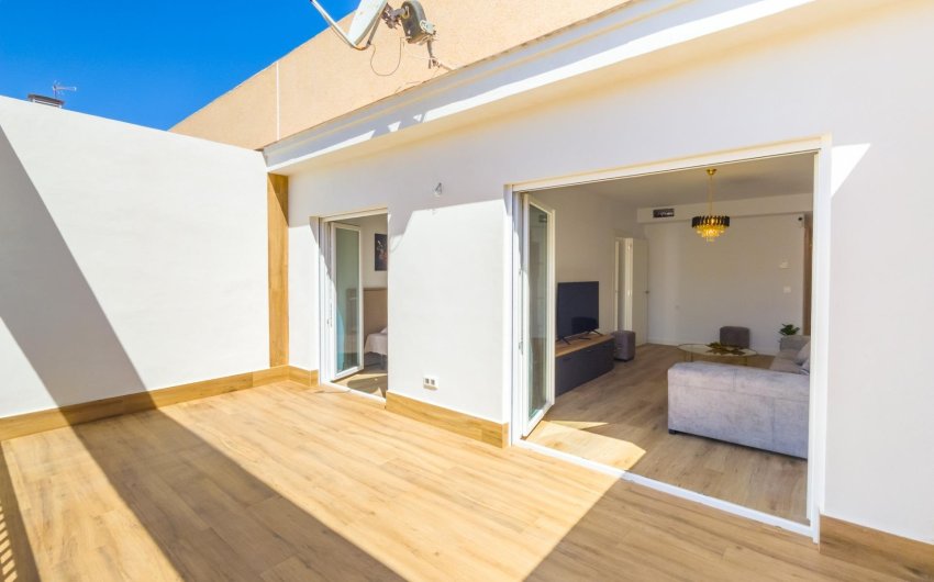 Herverkoop - Apartment -
Torrevieja - Playa del Cura