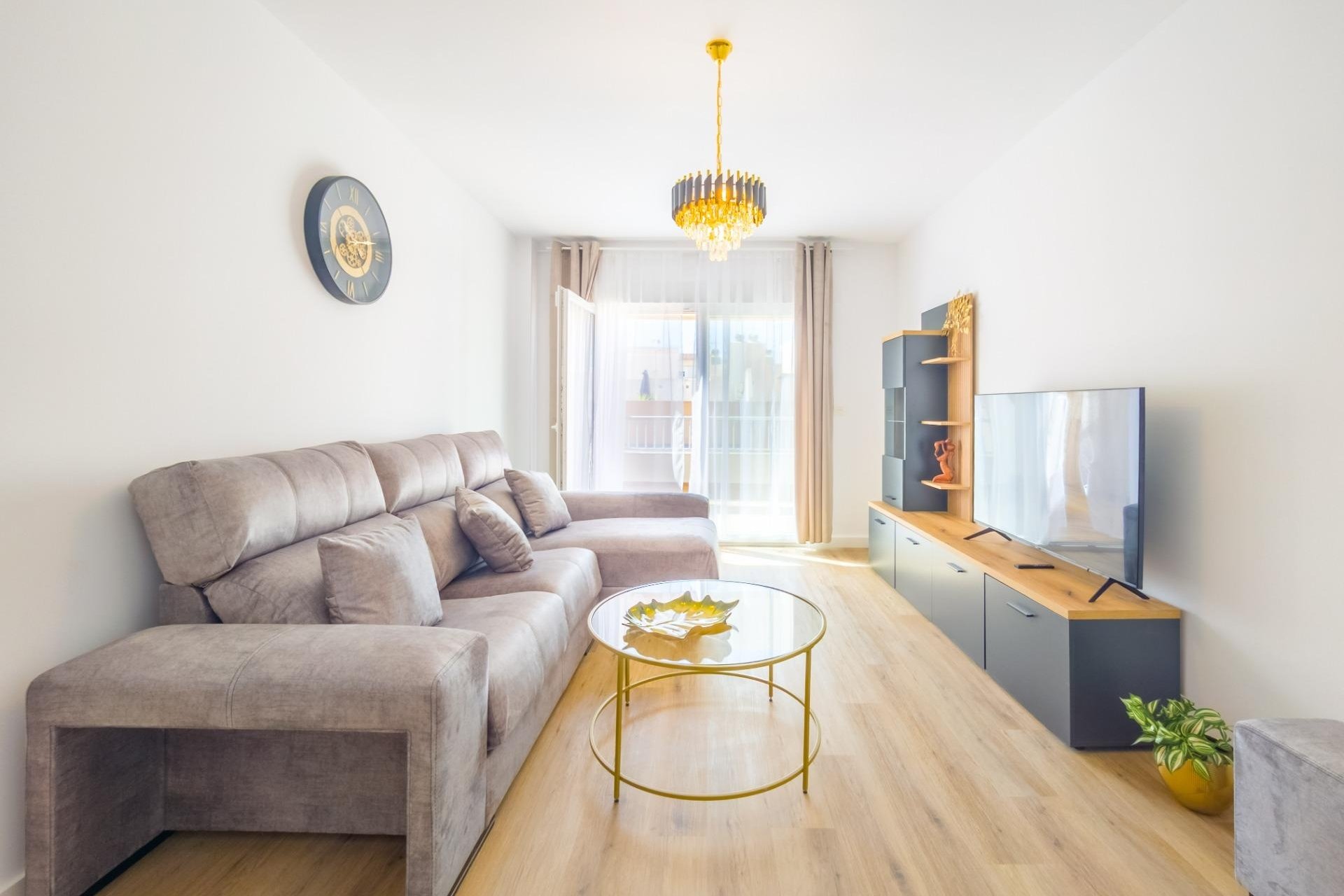 Herverkoop - Apartment -
Torrevieja - Playa del Cura