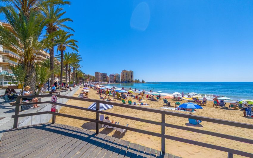 Herverkoop - Apartment -
Torrevieja - Playa del Cura