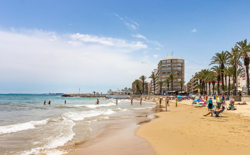 Herverkoop - Apartment -
Torrevieja - Playa del Cura