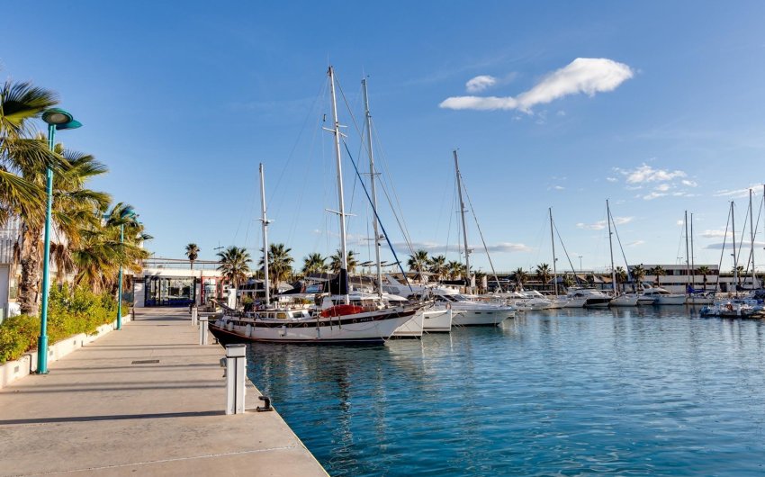 Herverkoop - Apartment -
Torrevieja - Playa del Cura