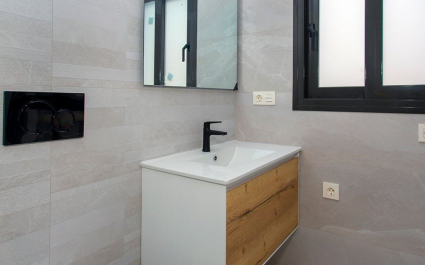 Herverkoop - Apartment -
Torrevieja - Playa del Cura