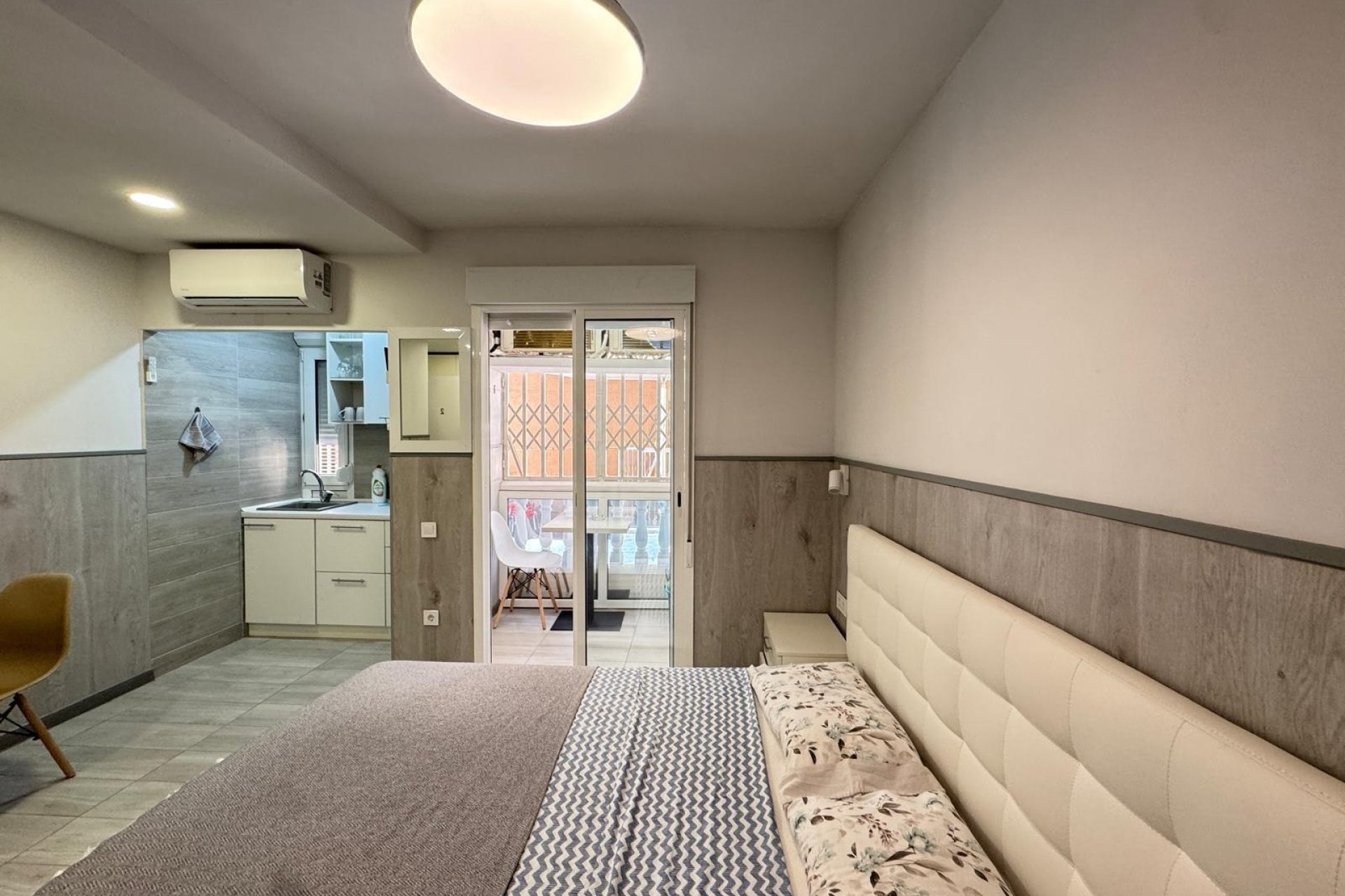 Herverkoop - Apartment -
Torrevieja - Playa del Cura