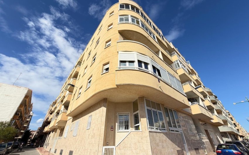 Herverkoop - Apartment -
Torrevieja - Playa del Cura