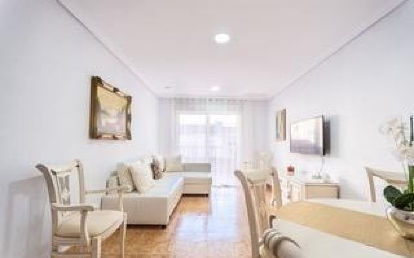 Herverkoop - Apartment -
Torrevieja - Playa del Cura