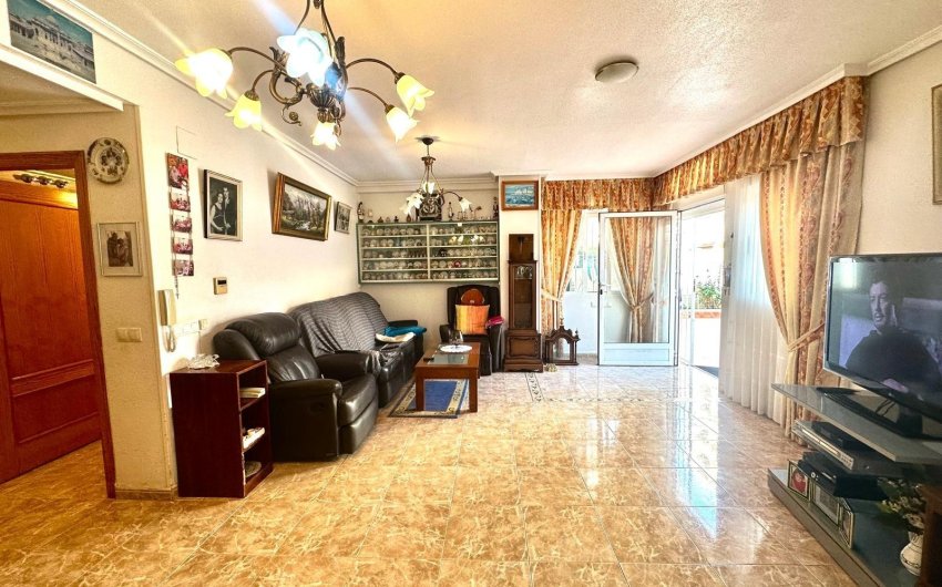 Herverkoop - Apartment -
Torrevieja - Playa del Cura