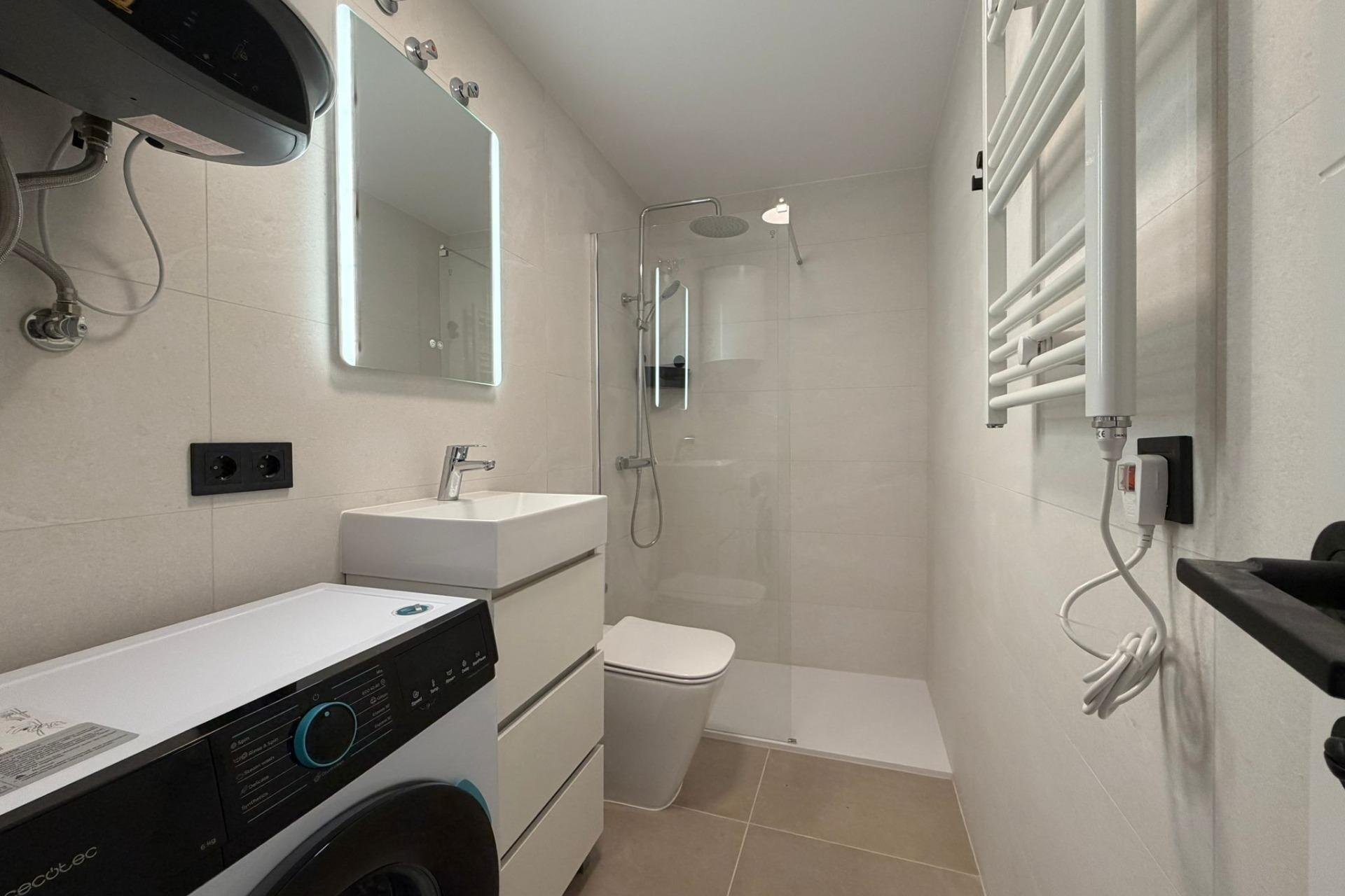 Herverkoop - Apartment -
Torrevieja - Playa del Cura