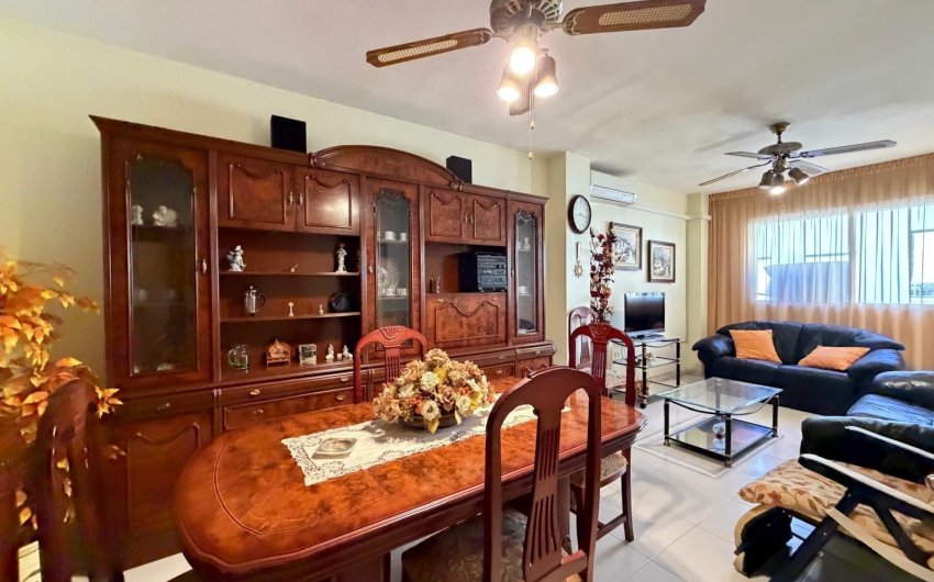 Herverkoop - Apartment -
Torrevieja - Playa del Cura