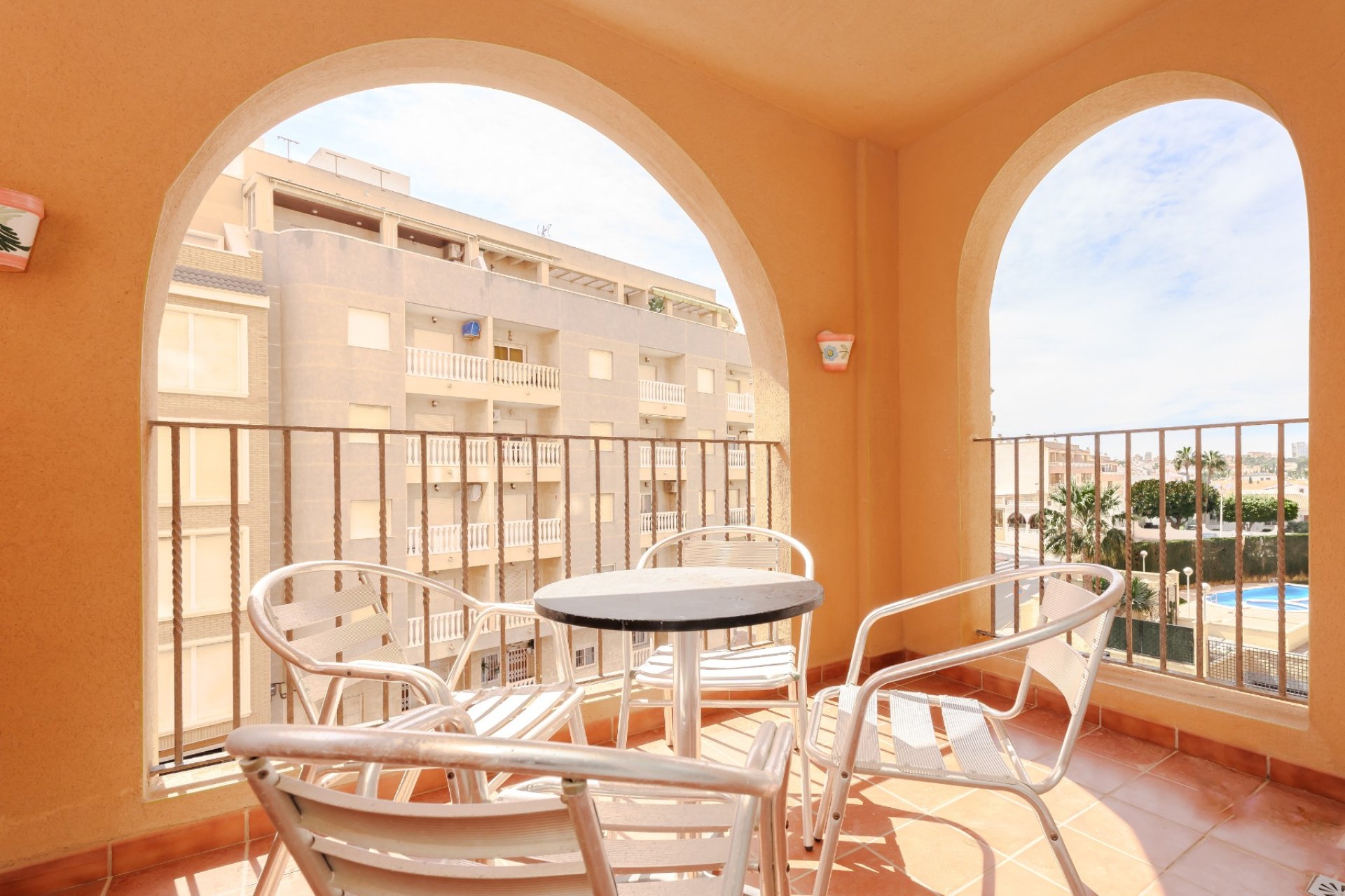 Herverkoop - Apartment -
Torrevieja - Playa Los Locos