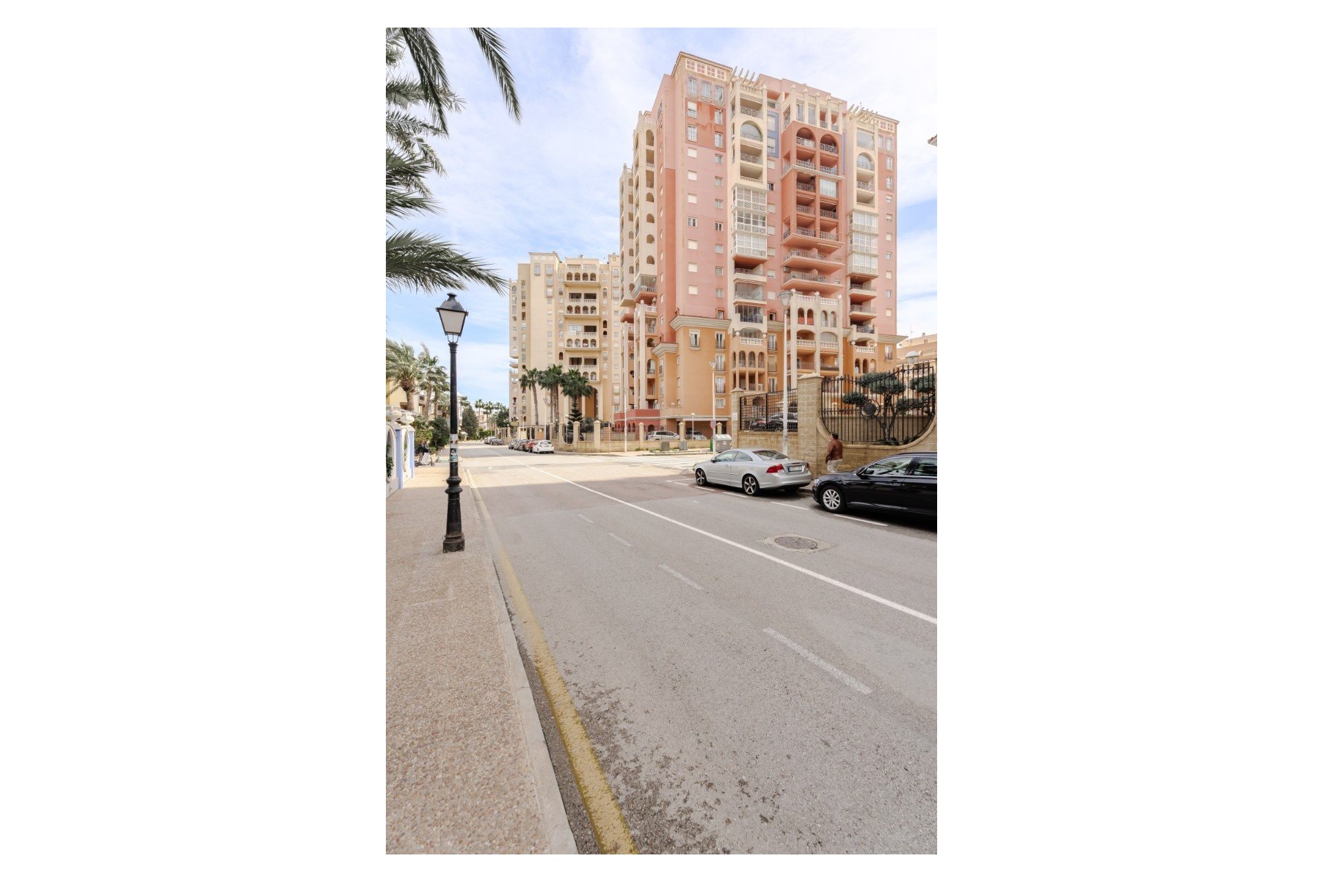 Herverkoop - Apartment -
Torrevieja - Playa Los Locos